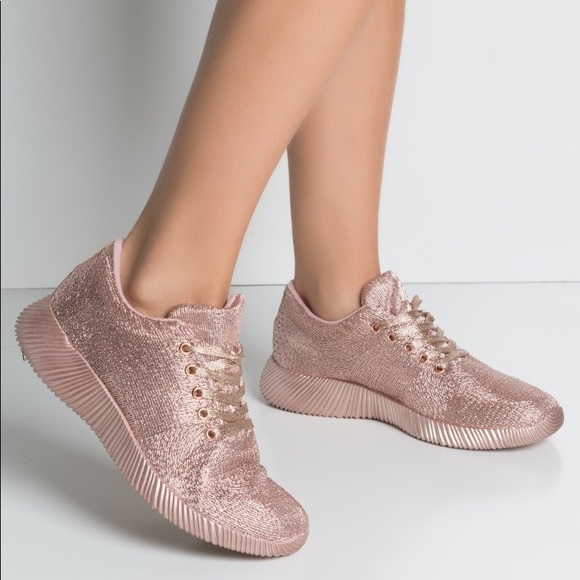 Ladies metallic knit lace up athletic sneakers. - Picture 2 of 5